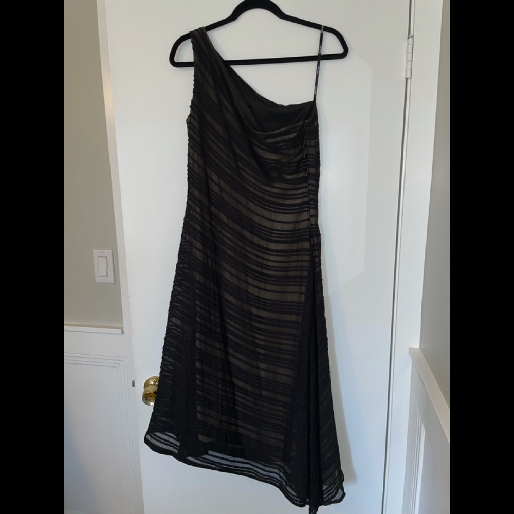 Tadashi dress, worn 1 time. Bought for a wedding and only worn once.